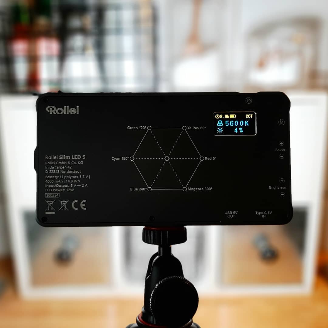 Nice little photo lamp from Rollei new in my equipment. Many effects and can also be used as a power bank. #rollei #photolamp #tabletopphotography